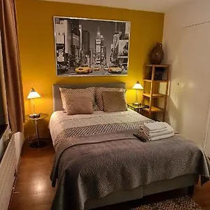 https://mi-bnb.amsterdamhotelsnl.com