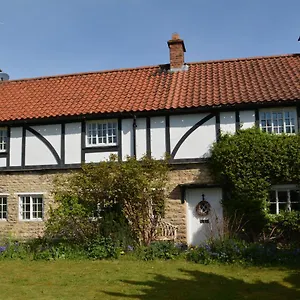 https://bohemianbreezebreaks.yorkshirehotels.net