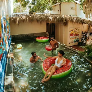 https://el-viajero-hostel.cartagena-hotels.org