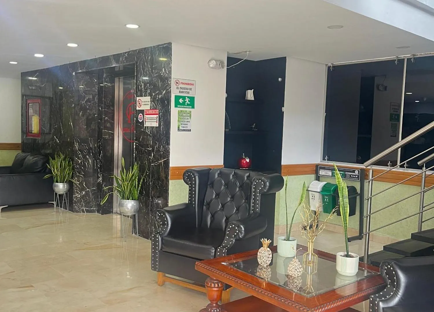 Hotel Portal Central Itagüí 0*,  Colombia