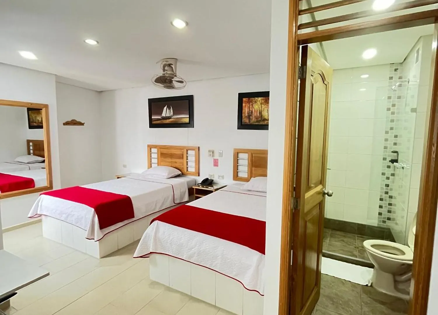 Hotel Portal Central Itagüí
